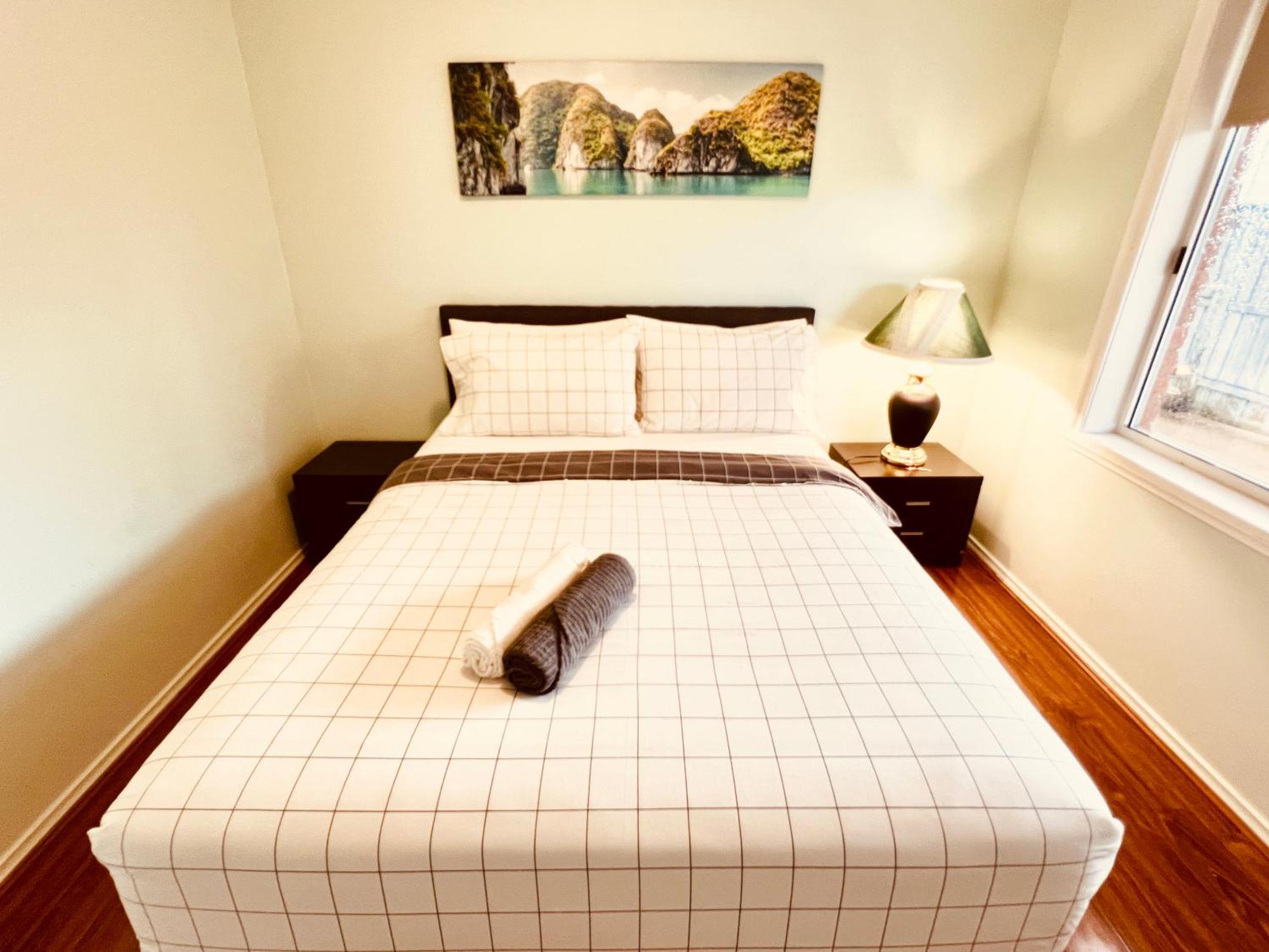 Spacious 6 Bedroom Holiday Home 15 Min Away From Melbourne Airport Sydenham Экстерьер фото