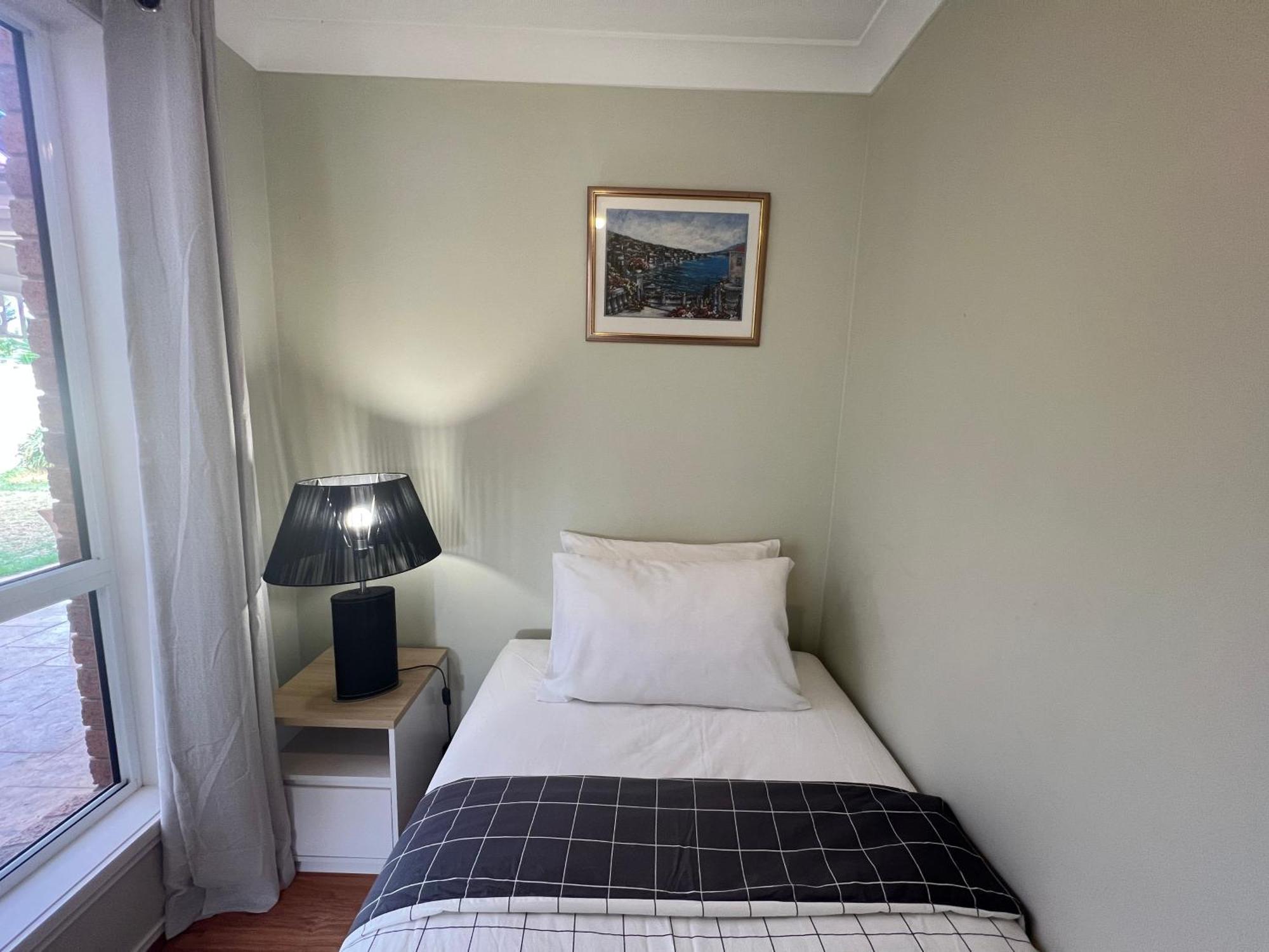 Spacious 6 Bedroom Holiday Home 15 Min Away From Melbourne Airport Sydenham Экстерьер фото