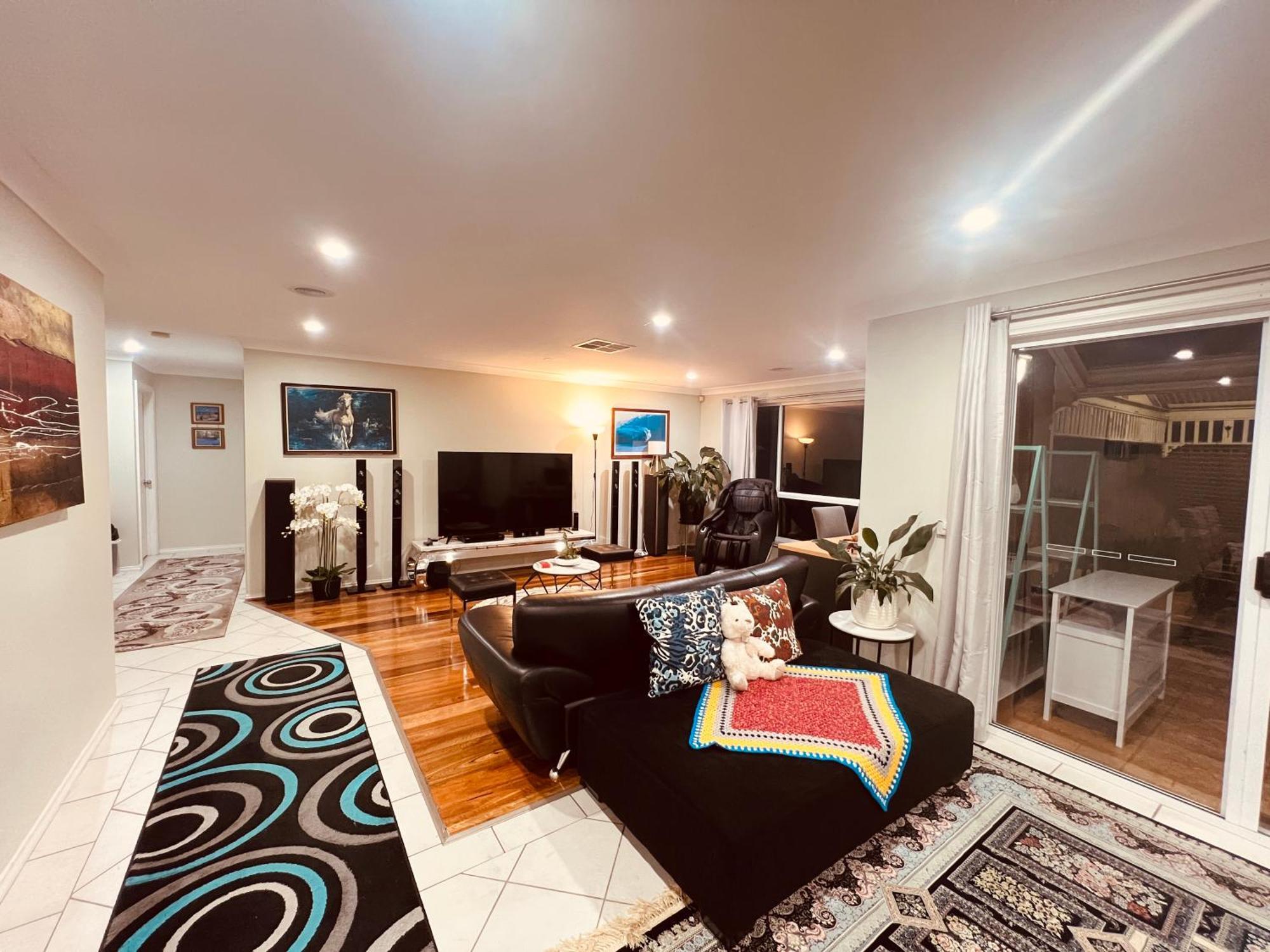 Spacious 6 Bedroom Holiday Home 15 Min Away From Melbourne Airport Sydenham Экстерьер фото