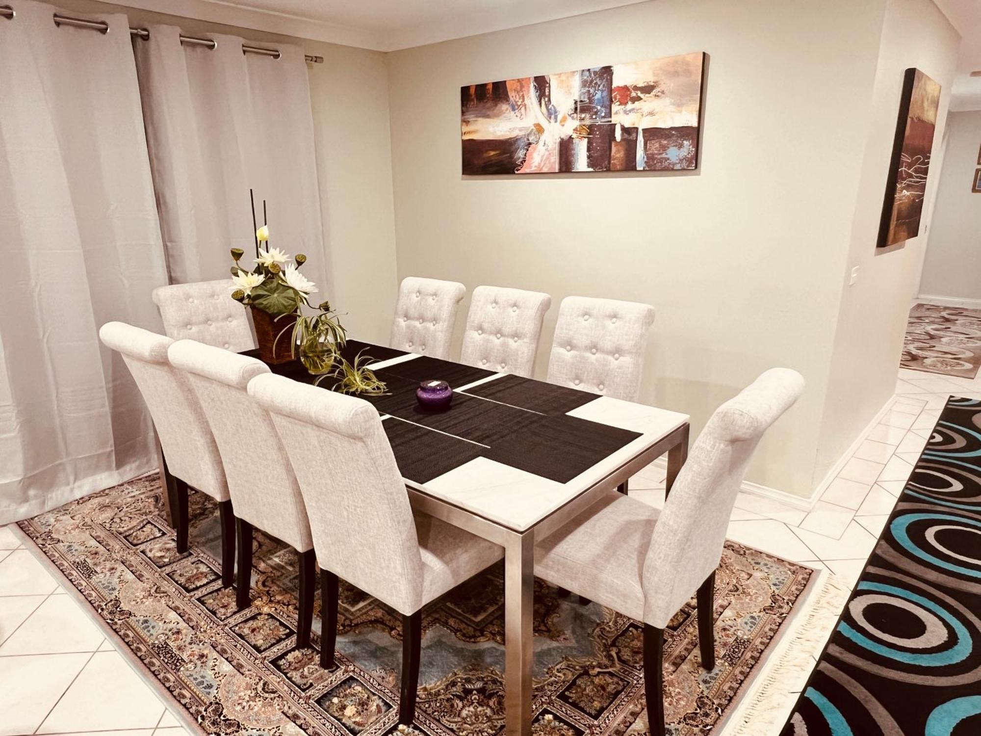 Spacious 6 Bedroom Holiday Home 15 Min Away From Melbourne Airport Sydenham Экстерьер фото