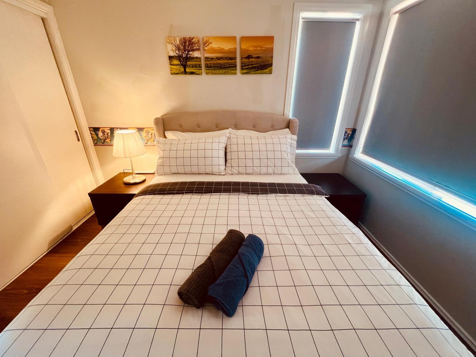 Spacious 6 Bedroom Holiday Home 15 Min Away From Melbourne Airport Sydenham Экстерьер фото