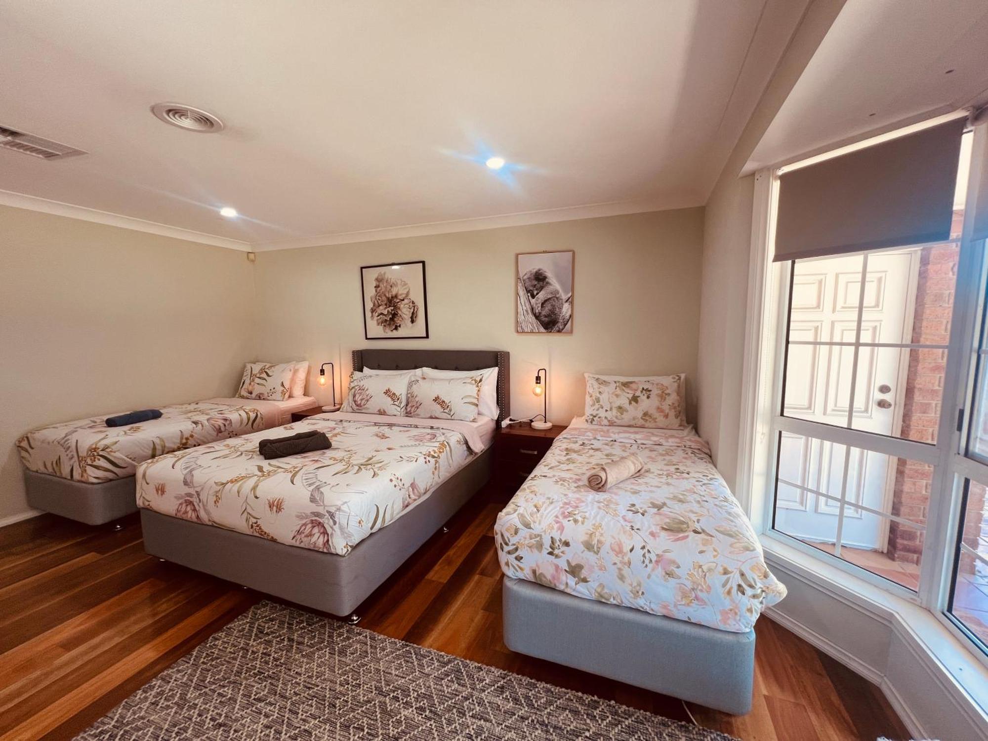 Spacious 6 Bedroom Holiday Home 15 Min Away From Melbourne Airport Sydenham Экстерьер фото